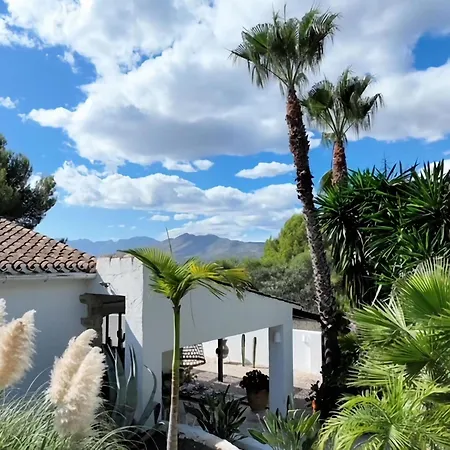 Spacious Retreat With Games * Benissa