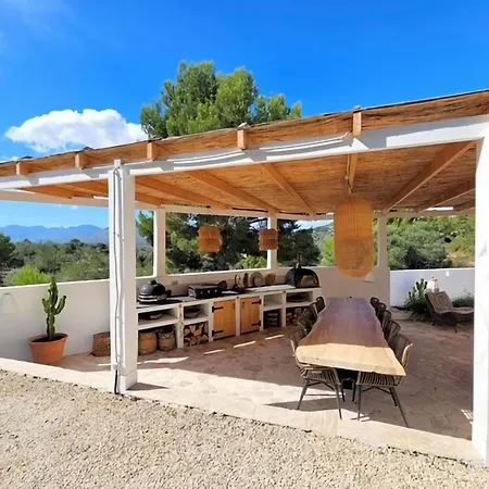 ヴィラ Spacious Retreat With Games