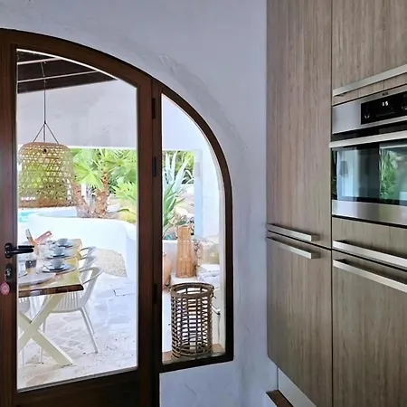 ヴィラ Spacious Retreat With Games *