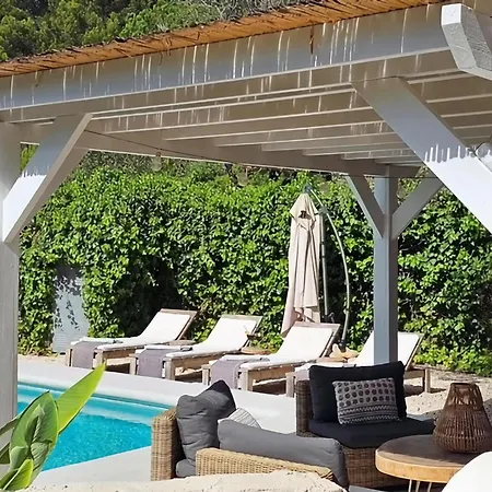 Spacious Retreat With Games * Benissa